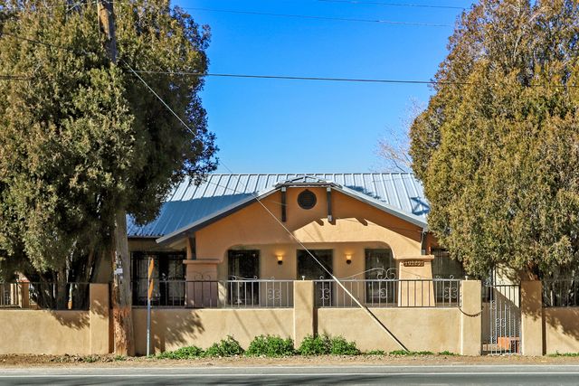 10125 4th Street NW, Albuquerque, NM 87114