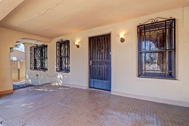 10125 4th Street NW, Albuquerque, NM 87114