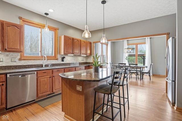 250 E Woodfield Lane, Mooresville, IN 46158