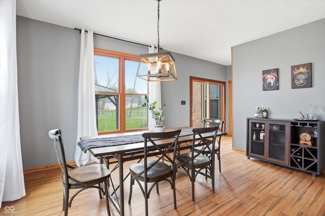 250 E Woodfield Lane, Mooresville, IN 46158