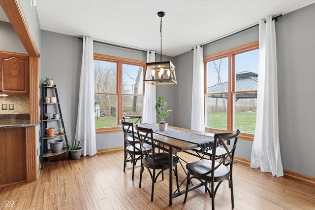 250 E Woodfield Lane, Mooresville, IN 46158