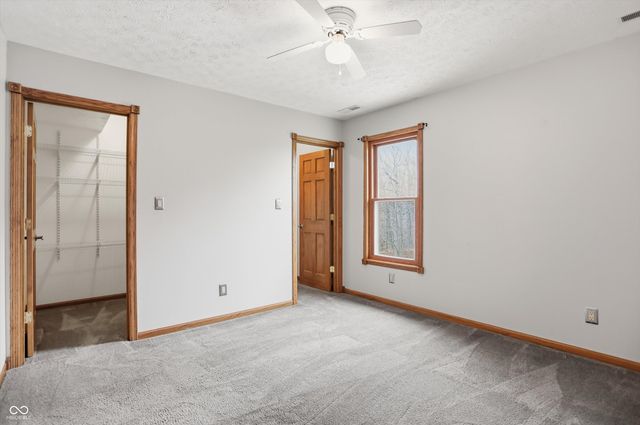 250 E Woodfield Lane, Mooresville, IN 46158