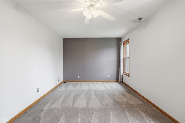 250 E Woodfield Lane, Mooresville, IN 46158