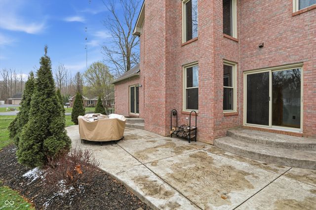 250 E Woodfield Lane, Mooresville, IN 46158