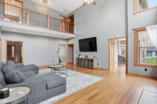 250 E Woodfield Lane, Mooresville, IN 46158