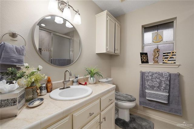 804 Lake View Drive, Mission, TX 78572