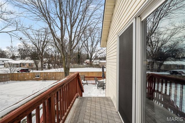 1 Inverness Court, St Peters, MO 63376