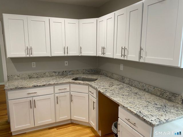 407 West Street 2nd Floor, Bristol, CT 06010