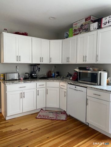 407 West Street 2nd Floor, Bristol, CT 06010