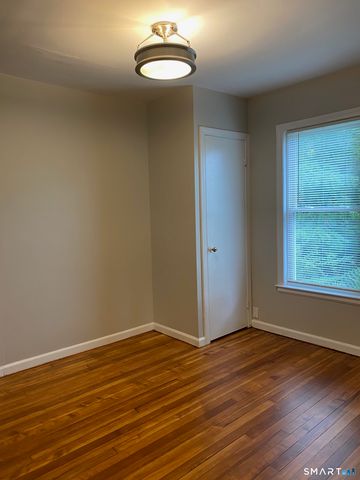 407 West Street 2nd Floor, Bristol, CT 06010