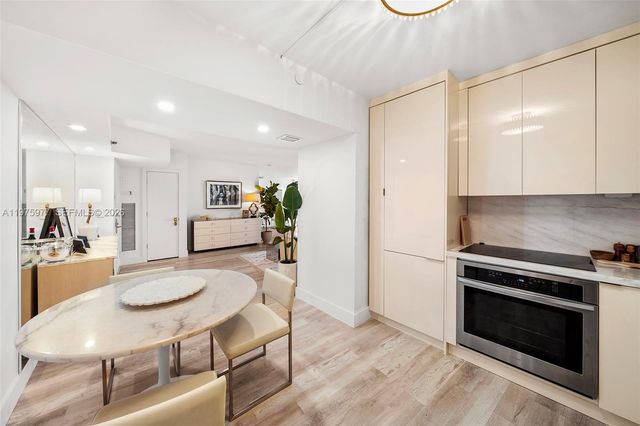 9 Island Ave 702, Miami Beach, FL 33139