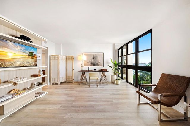 9 Island Ave 702, Miami Beach, FL 33139