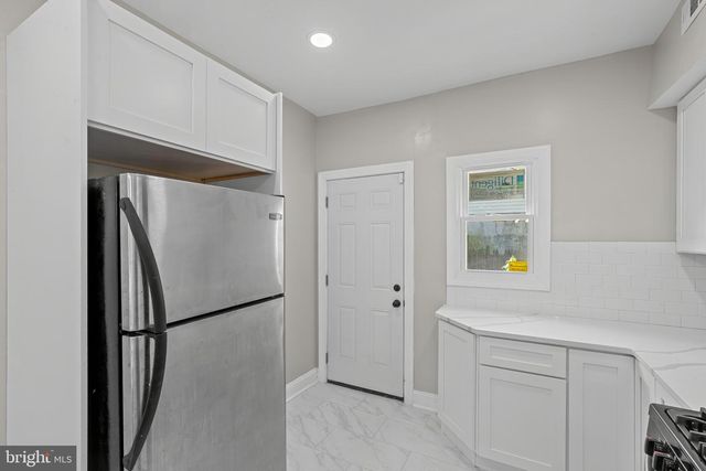 1525 W PRATT ST, Baltimore, MD 21223