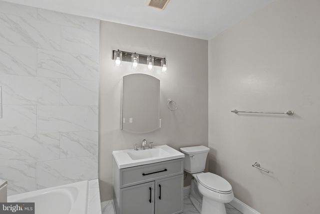 1525 W PRATT ST, Baltimore, MD 21223