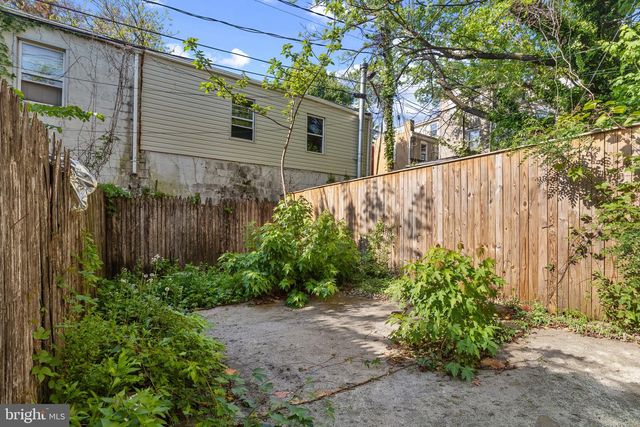 1525 W PRATT ST, Baltimore, MD 21223