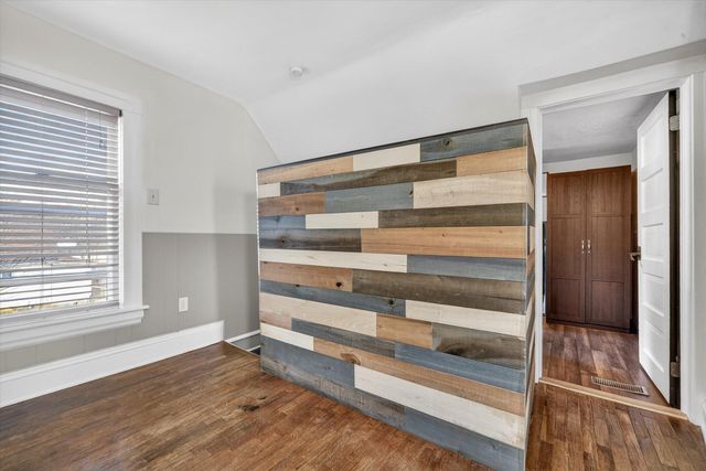 213 N Gorham Street, Jackson City, MI 49202