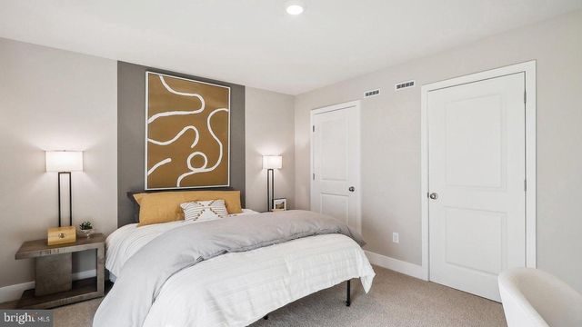 131 WILLETT HOLLOW ST, Stephens City, VA 22655