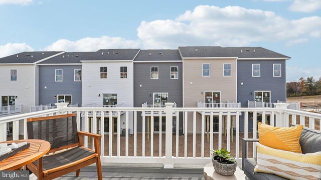 131 WILLETT HOLLOW ST, Stephens City, VA 22655
