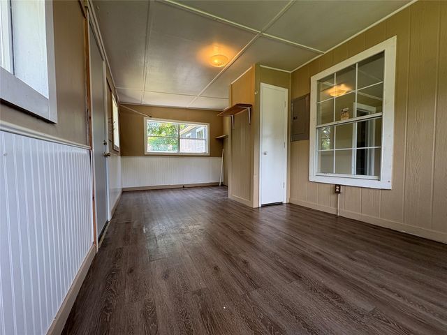 230 NE 20th, Paris, TX 75460