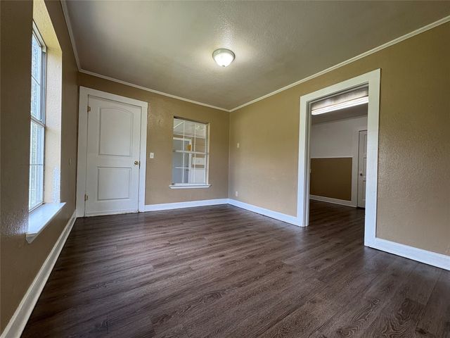 230 NE 20th, Paris, TX 75460