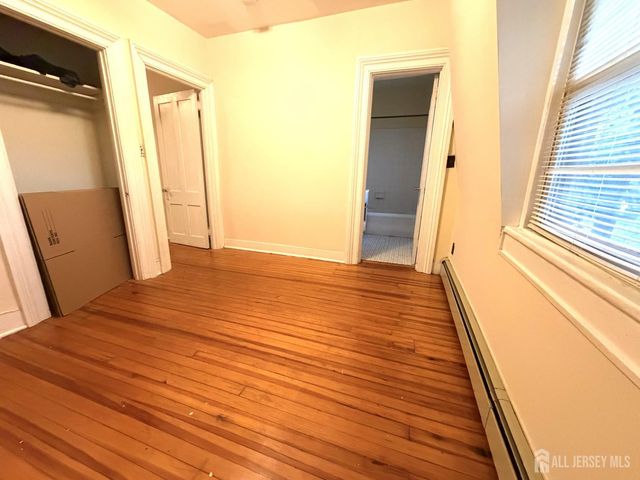 207 Woodbridge Avenue, Metuchen, NJ 08840