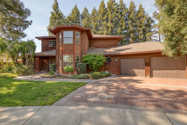 2063 Justice Ct, Turlock, CA 95382