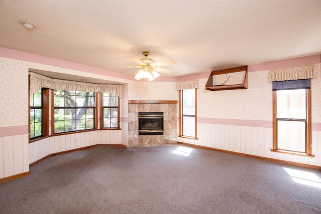 2063 Justice Ct, Turlock, CA 95382