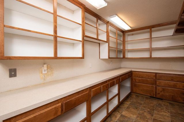 2063 Justice Ct, Turlock, CA 95382