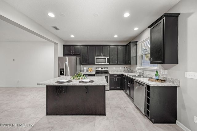 409 RICHMOND Drive, St. Johns, FL 32259