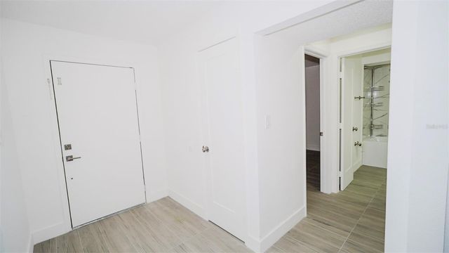 4368 S LAKE ORLANDO PARKWAY 203, Orlando, FL 32808