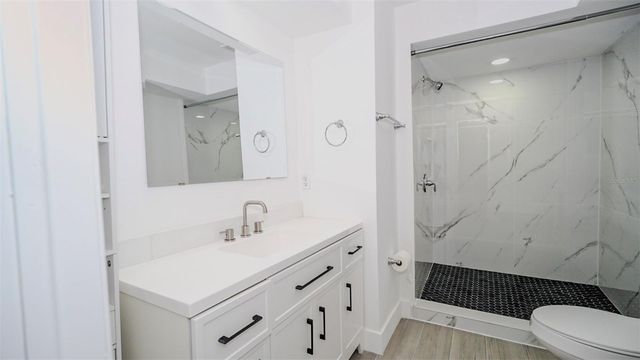 4368 S LAKE ORLANDO PARKWAY 203, Orlando, FL 32808