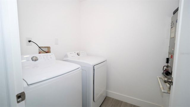 4368 S LAKE ORLANDO PARKWAY 203, Orlando, FL 32808