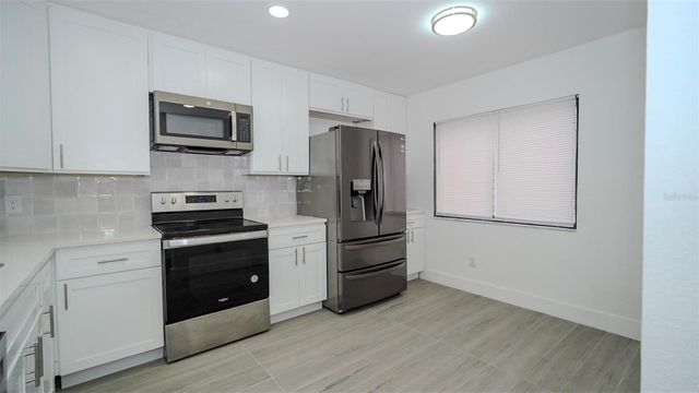 4368 S LAKE ORLANDO PARKWAY 203, Orlando, FL 32808
