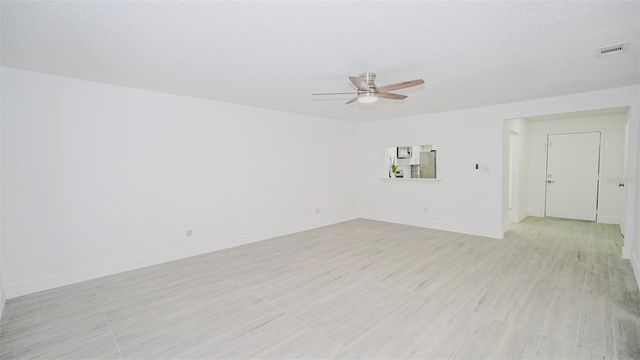 4368 S LAKE ORLANDO PARKWAY 203, Orlando, FL 32808