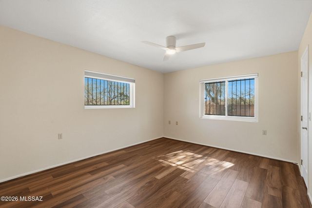 851 W Calle De Emilia, Green Valley, AZ 85614