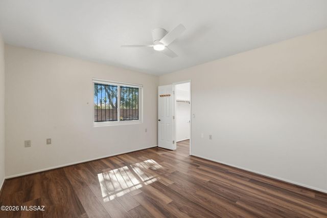 851 W Calle De Emilia, Green Valley, AZ 85614