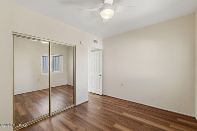 851 W Calle De Emilia, Green Valley, AZ 85614