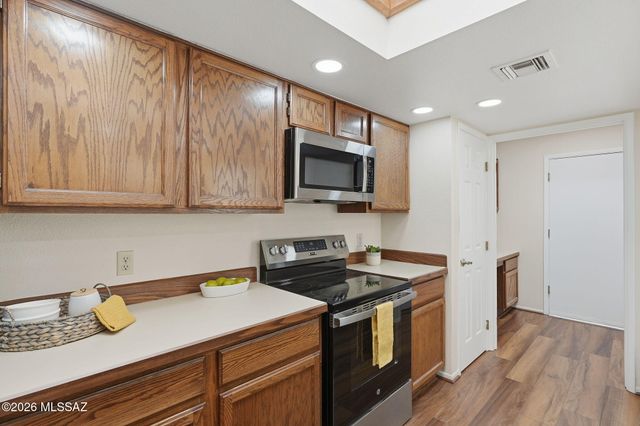 851 W Calle De Emilia, Green Valley, AZ 85614