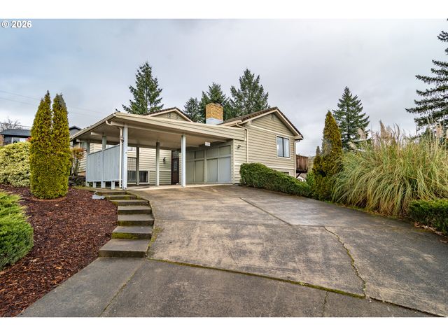 1834 Nw FINCH Ct, Roseburg, OR 97471