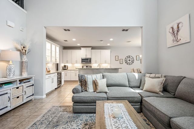 12902 Leatherback LN, Austin, TX 78729