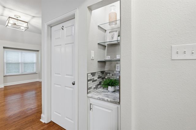 2105 Country Brook Drive, Weatherford, TX 76087