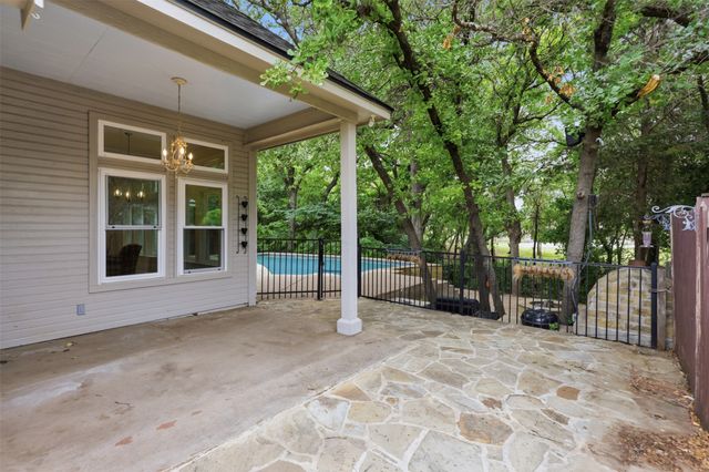 2105 Country Brook Drive, Weatherford, TX 76087