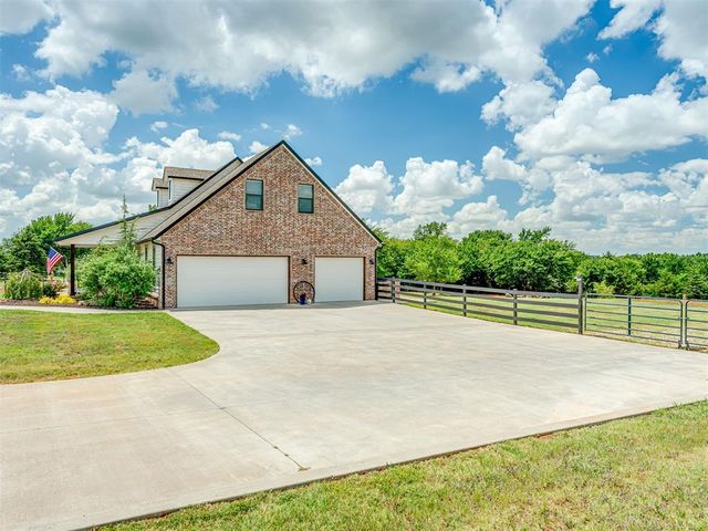 2176 County Road 1250, Blanchard, OK 73010