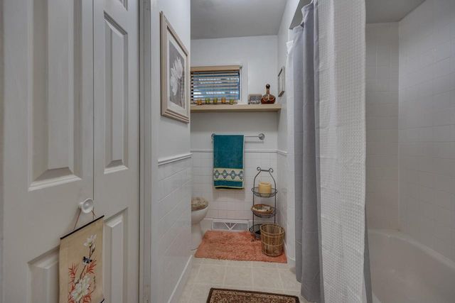 2806 Warner Street, Madison, WI 53713