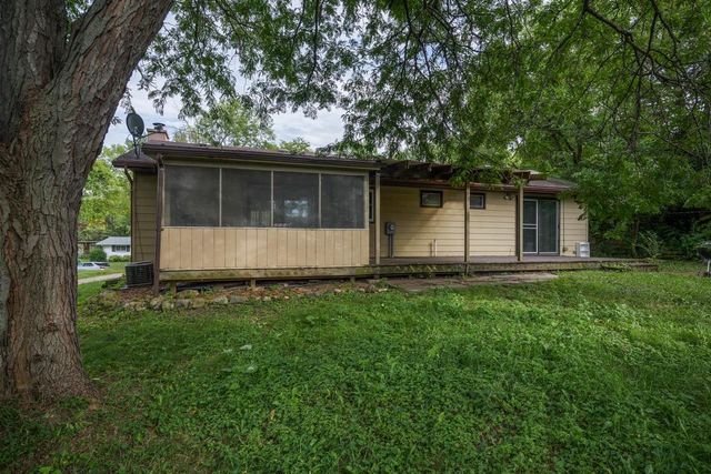 2806 Warner Street, Madison, WI 53713