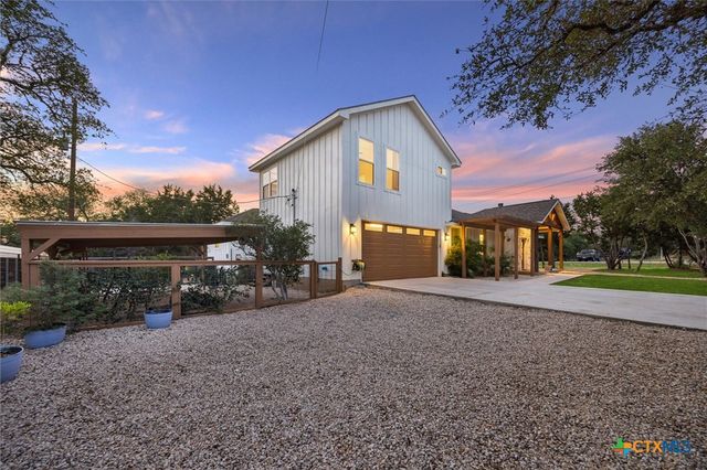 1420 Persimmon Pass, Fischer, TX 78623
