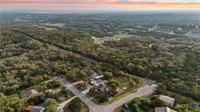 1420 Persimmon Pass, Fischer, TX 78623