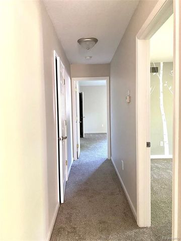 1099 Old Leake Court, Holly, MI 48442