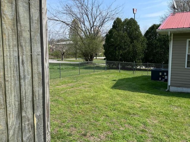 135 Lewis Street, Corbin, KY 40701