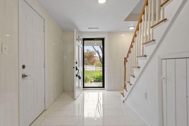 495 Johnson Street, North Andover, MA 01845